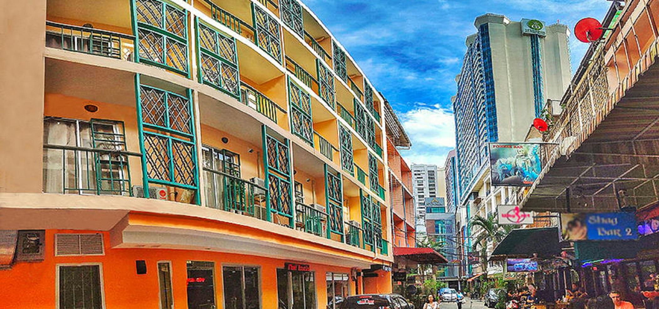 Vinary Hotel Sukhumvit Bangkok Exteriör bild